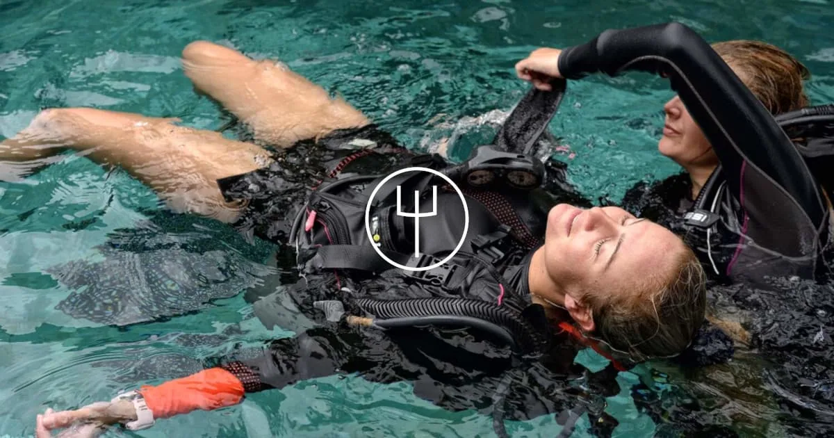PADI Rescue Diver — Diving di Gili Trawangan