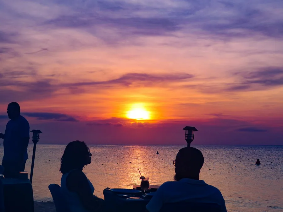 Honeymoon Escape 4H3M — Paket Wisata di Gili Trawangan