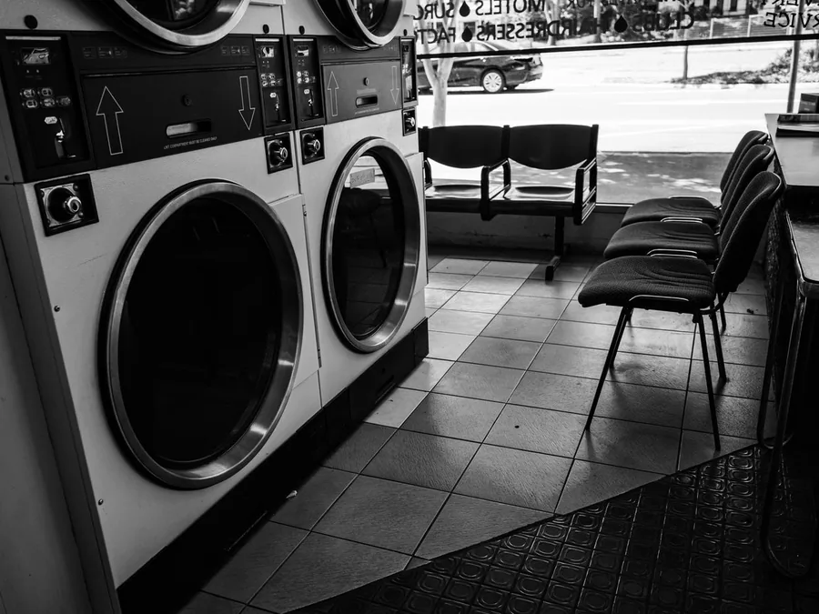 Express Laundry 5 kg (6 Jam) — Laundry di Gili Trawangan